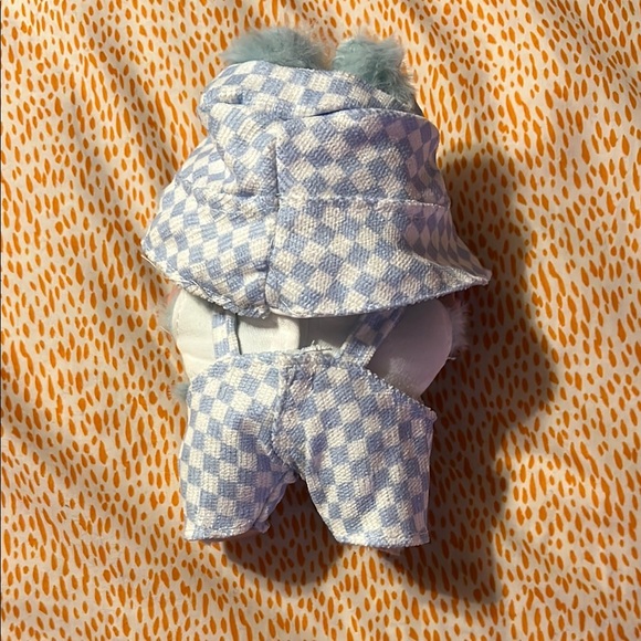 Labubu outfit (doll not included) - Picture 4 of 5